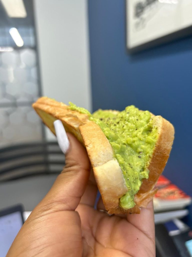 Bread and avocado, Pulsetawk